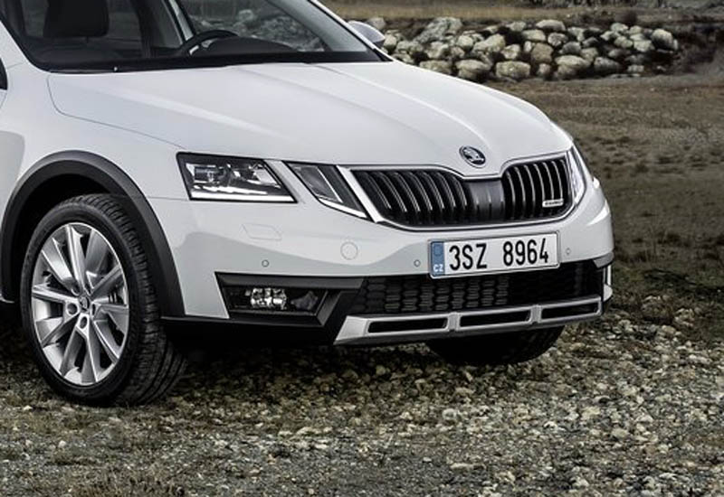 Новая шкода скаут. Шкода Октавия Скаут 2020. Skoda Octavia Scout 2018. Skoda Octavia Scout 2017. Шкода Октавия Скаут 2017.