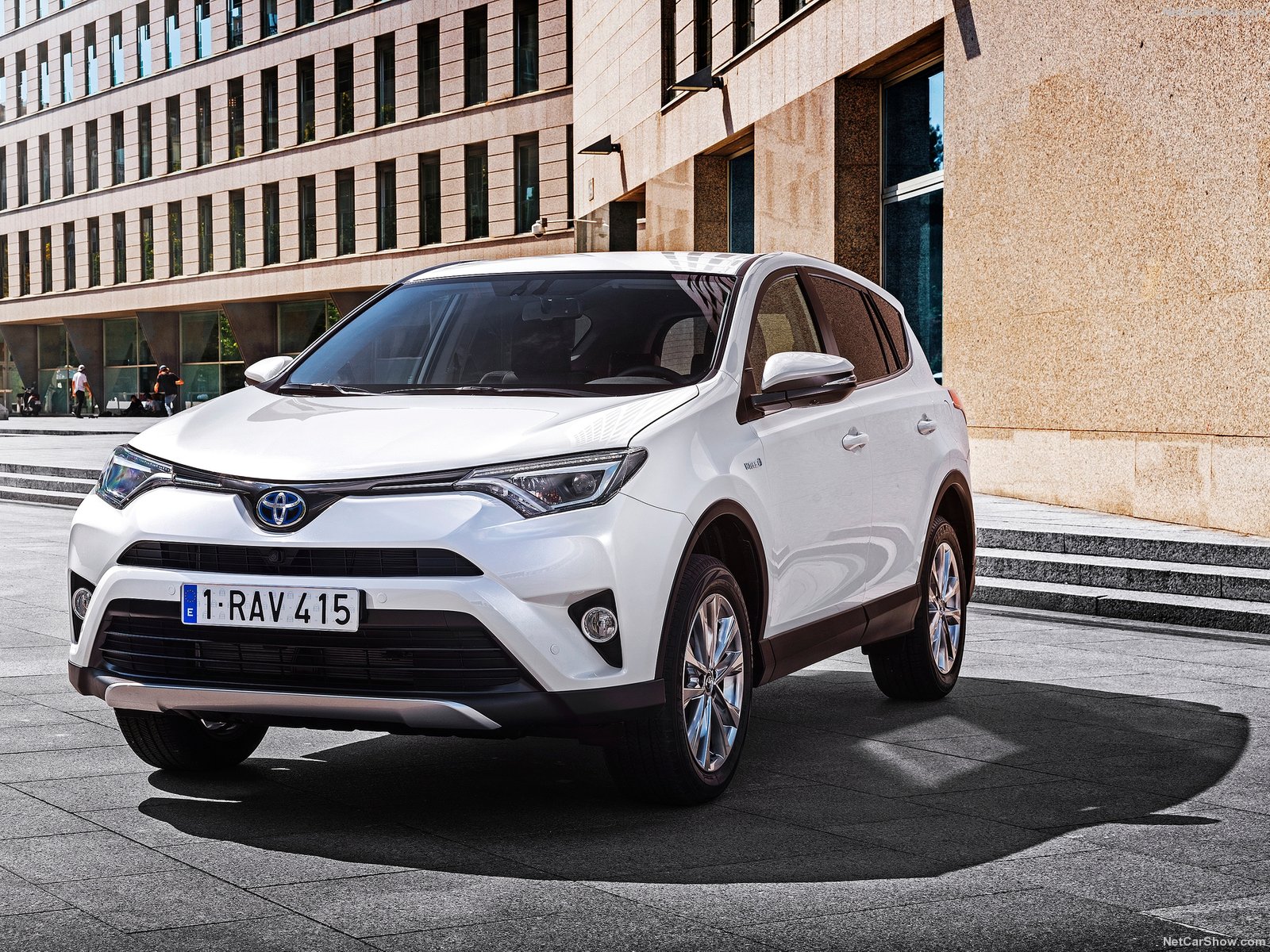 tojota rav 4 2017 v novom kuzove