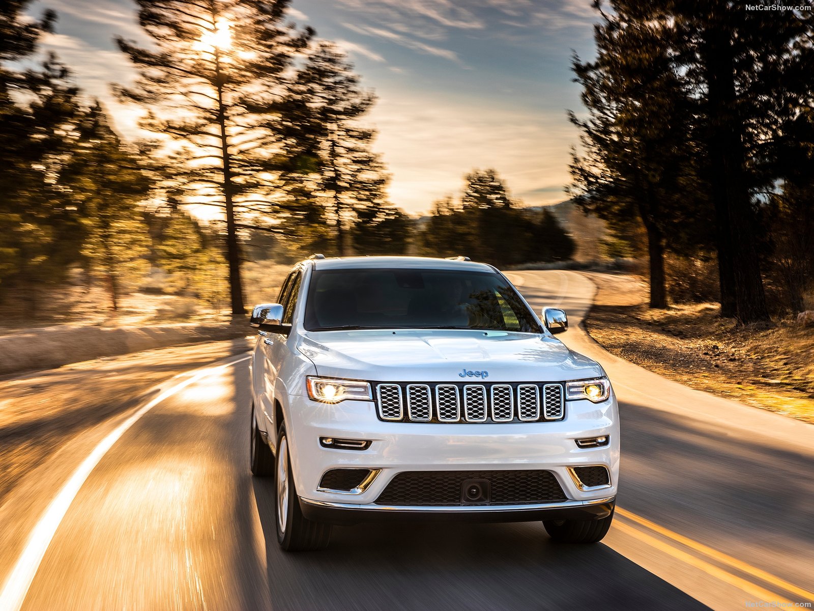 Jeep Grand Cherokee 2017: технические характеристики, комплектации и цены