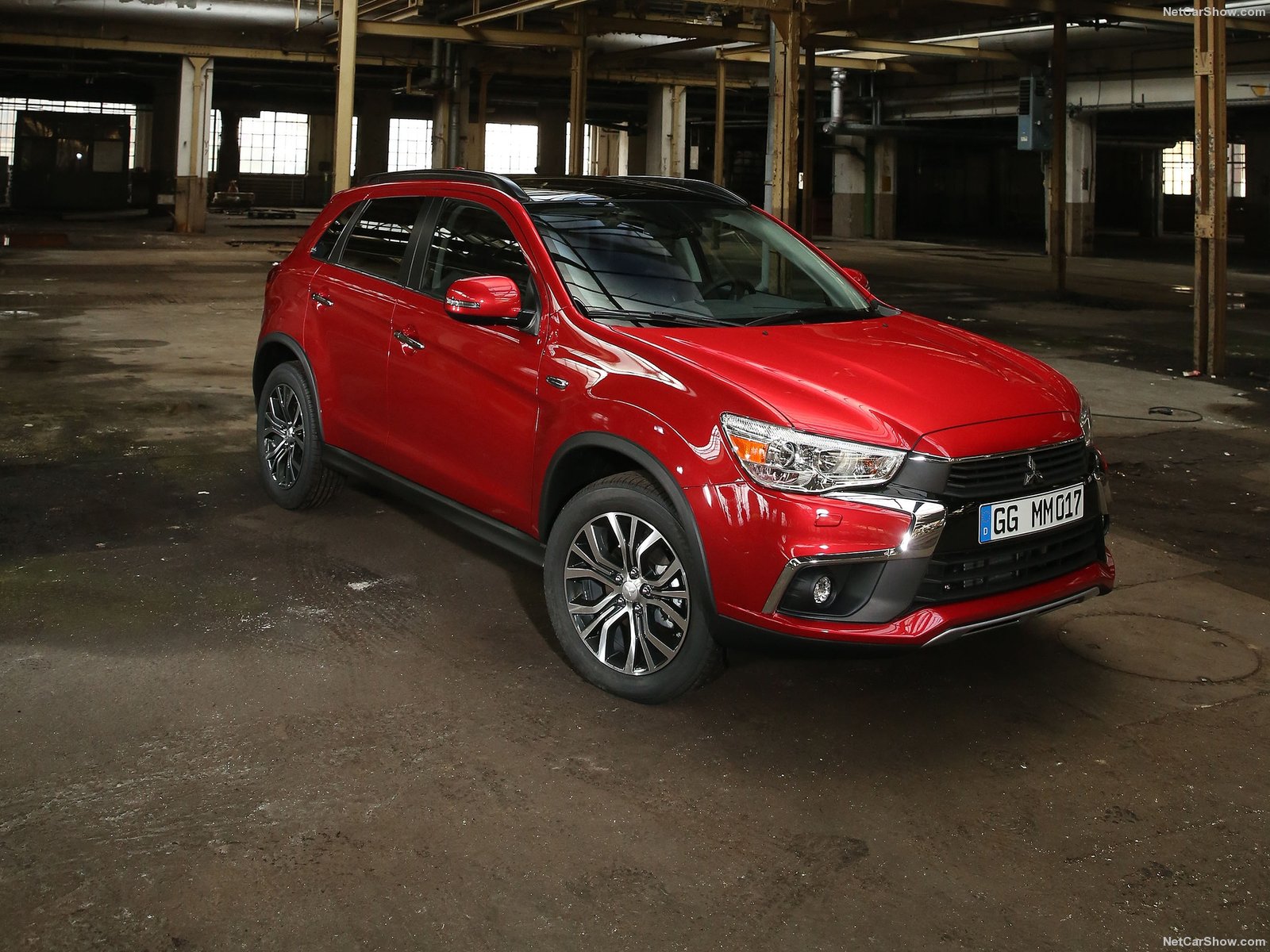 Mitsubishi ASX 2017 — комплектации, цены, фото и характеристики