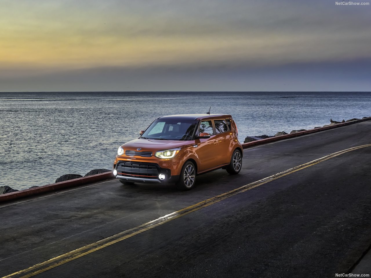 Kia Soul 2018 - комплектации, цены, фото и характеристики