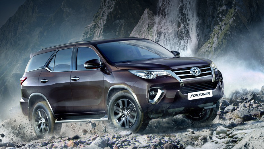 Toyota fortuner в красноярске