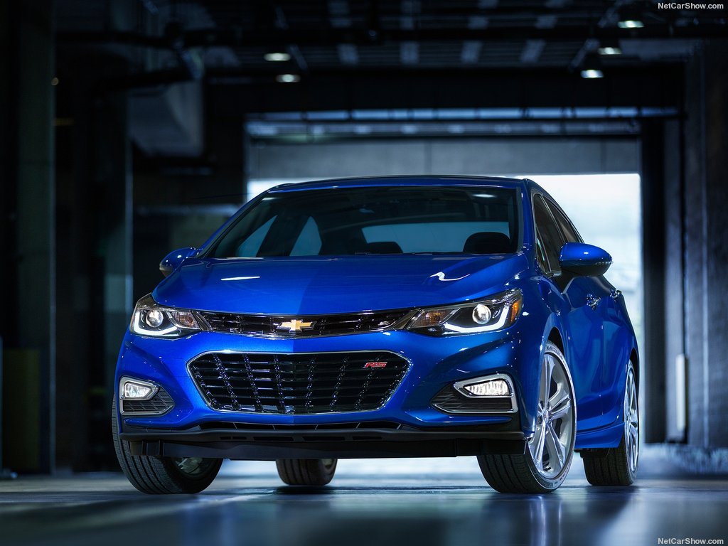 Невероятно успешный седан Chevrolet Cruze