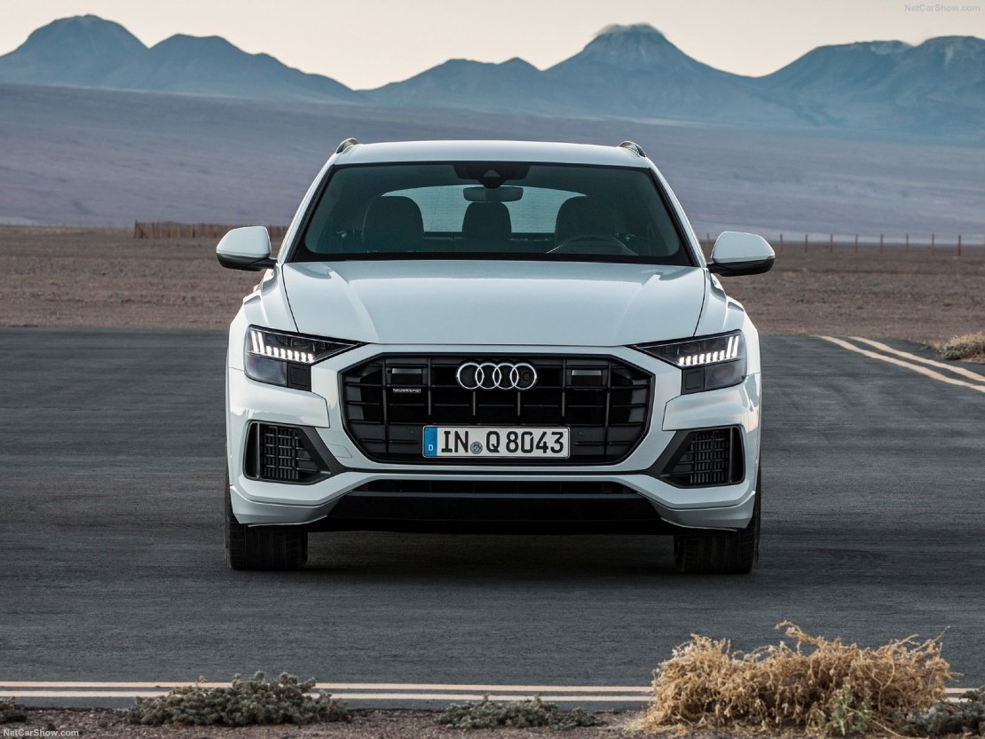 Новый Audi Q8 2018 года: первый гибридный кроссовер-купе от Ауди