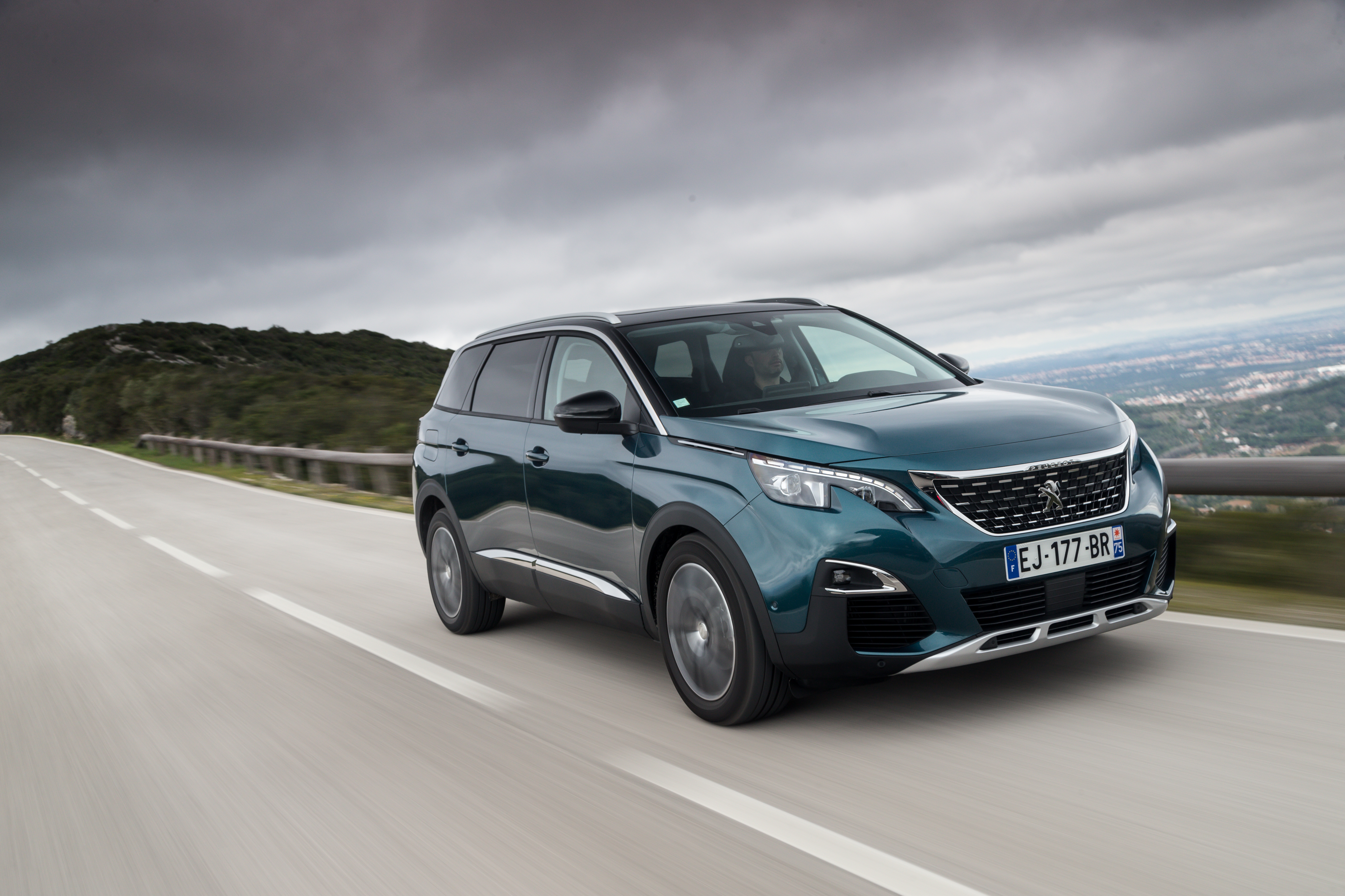 Пежо джип. Новый Peugeot 5008. Новый Пежо 5008 2020. Пежо 5008 2021. Новый Пежо 5008.